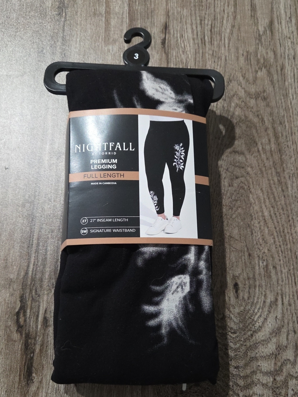 Torrid Nightfall Black Premium Full-Length Leggings with Spiraled Roses Plus 3